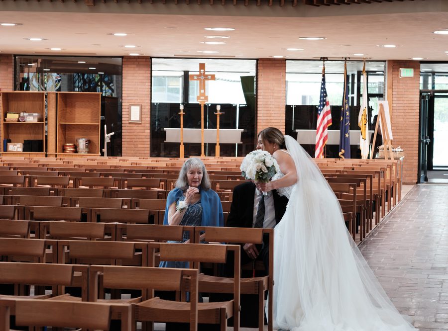 Alyssa and Eric's wedding day: Gifts, First Looks & A Whole Lot of Happy Tears
