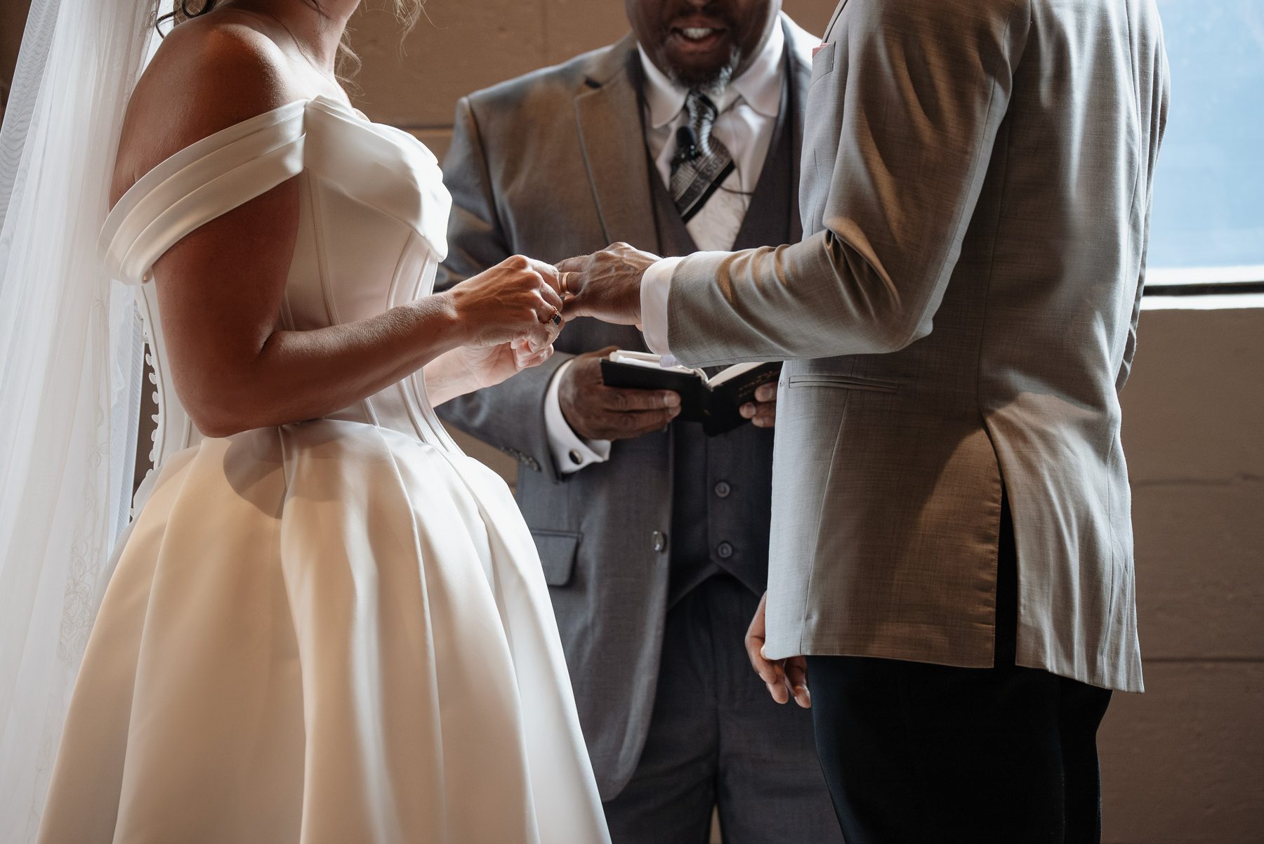 Pary and Edward exchanging rings